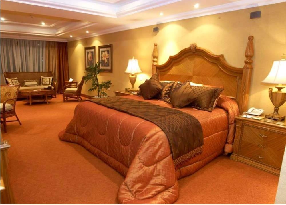 אסונסיון Granados Park Hotel מראה חיצוני תמונה