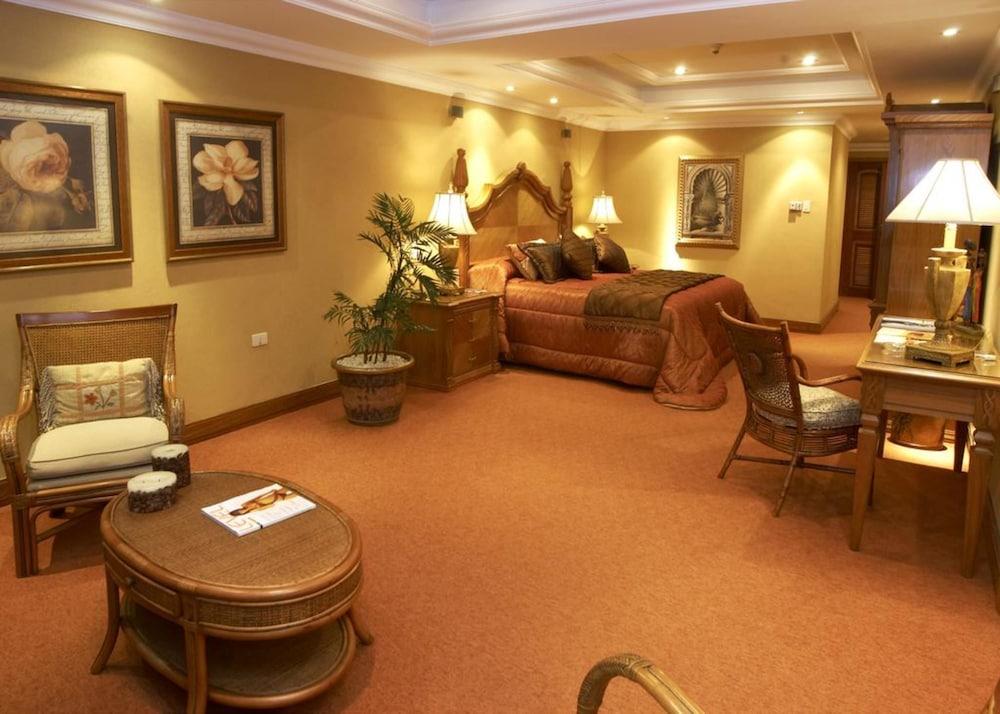 אסונסיון Granados Park Hotel מראה חיצוני תמונה
